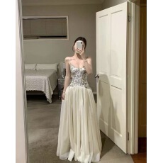 批发板栗可可Bankelili'中古秀场'Jennie<b class='q'>同款</b>天丝收腰网纱鱼骨礼服裙