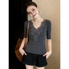 批发法式气质V领五分袖针织衫女<b class='q'>夏</b>新款修身显瘦百搭蕾丝小衫绝美上衣