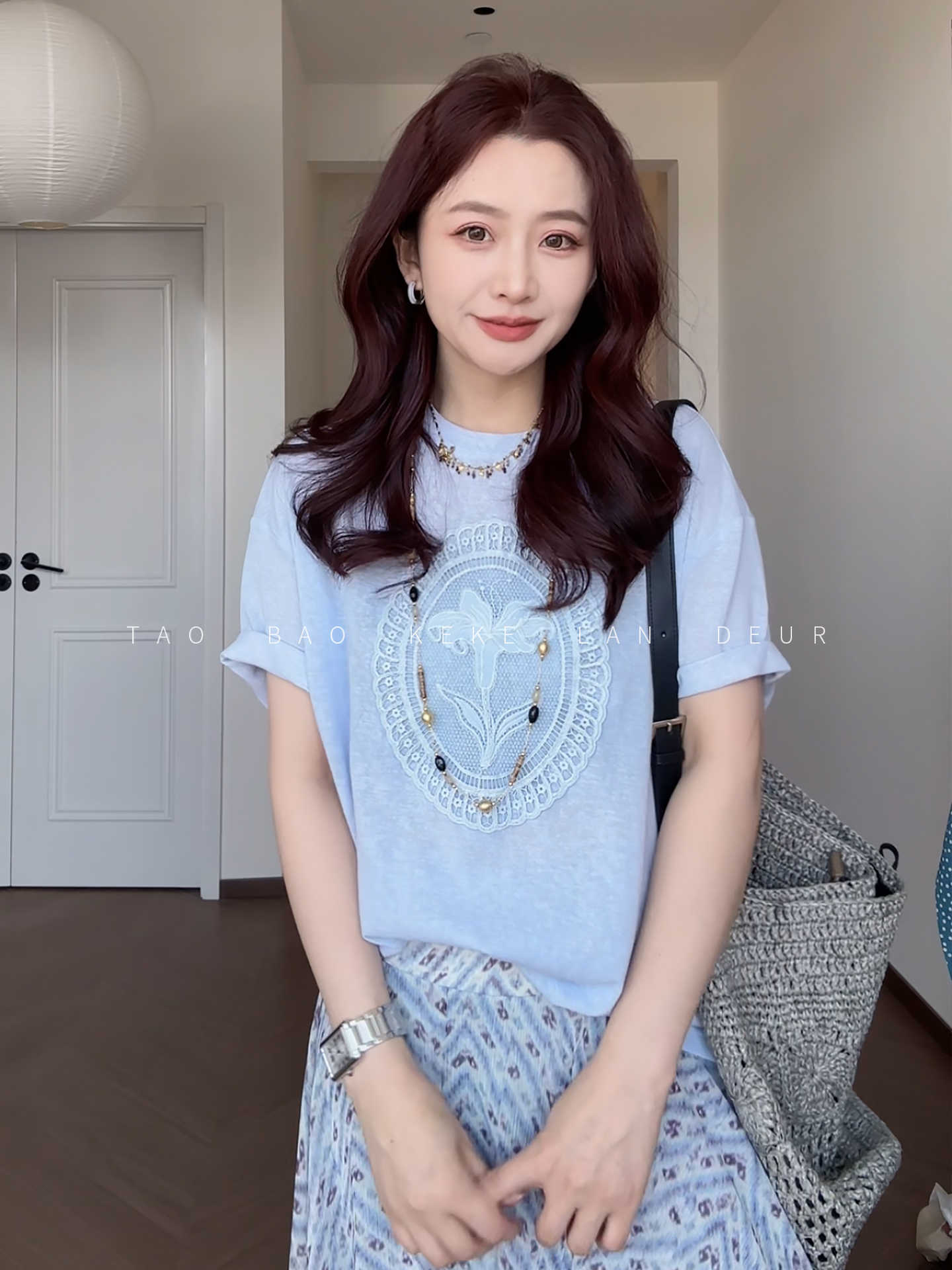 keke 레트로 계획 여름 새로운 꽃 자카드 달콤함 품격 작은 대중 얇은 스타일 티셔츠 반팔