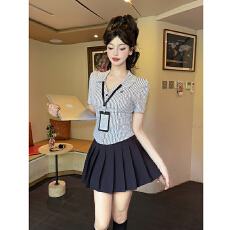 批发jk制服套装学院风衬衣显瘦收腰条纹衬衫+百褶裙工作服套装