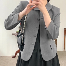 批发chic <b class='q'>韩版</b>秋季时尚小众娃娃领单排扣长袖简约百搭<b class='q'>西装</b>夹克外套