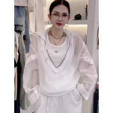 批发夏季白色连帽<b class='q'>长袖</b>小衫女宽松蕾丝拼接轻薄百搭上衣+背心两件套