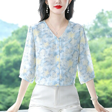批发实拍2026夏季新款时尚韩系<b class='q'>印花</b>衬衫气质短袖宽松<b class='q'>雪纺衫</b>上衣女
