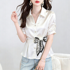 批发实拍2026夏季新款时尚设计感蝴蝶结系带<b class='q'>缎面</b>衬衫韩系百搭小衫上衣