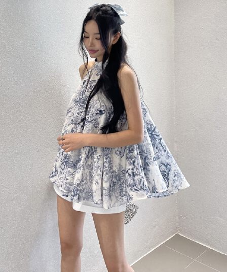 재고 있음 ins 한 부서 프랑스식 레트로 수묵화 프린트 행침 목 민소매 맨위 여성 여름 순수한 욕망 슬림해 보이는 쉬폰 블라우스