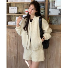 批发有货 韩国东大门2025秋季新款粗花呢外套夹克上衣/<b class='q'>短裤</b>套装