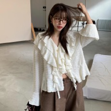 批发INS韩国东大门优雅荷叶边宽松纯色气质提花V领长袖衬衫女