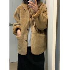 批发INS韩版冬季新款韩国东大门连帽抽绳单排扣皮毛一体外套女