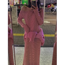 批发chic韩国<b class='q'>东大门</b>2026春款 露肩撞色条纹收腰显瘦长款<b class='q'>连衣裙</b>