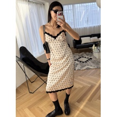 批发chic韩国东大门设计师品牌白色<b class='q'>波点</b>蕾丝复古吊带<b class='q'>连衣裙</b>