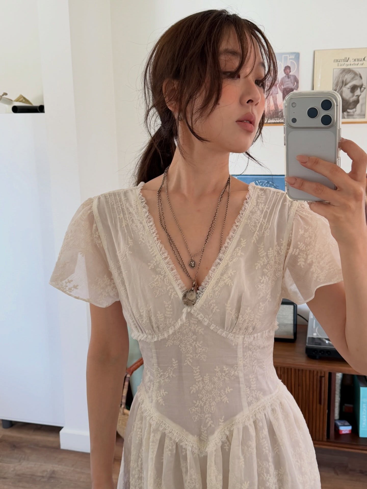 있음 선적 chic 한국 드레스 캐주얼 품격 다용도 허리 수축 자수 레이스 V넥 반팔 치마 여성