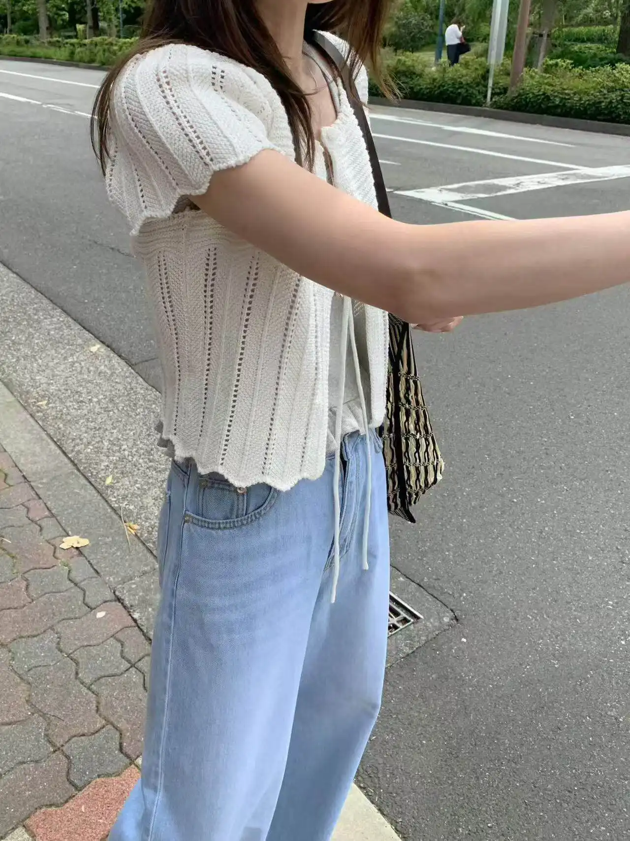 프렌치 스타일 단추 레이스 반소매 라운드넥 가디건 상세 이미지 15