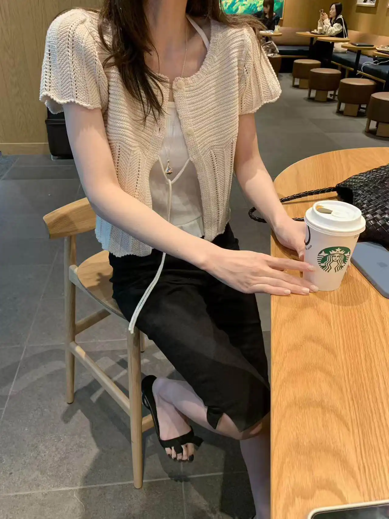 프렌치 스타일 단추 레이스 반소매 라운드넥 가디건 상세 이미지 18