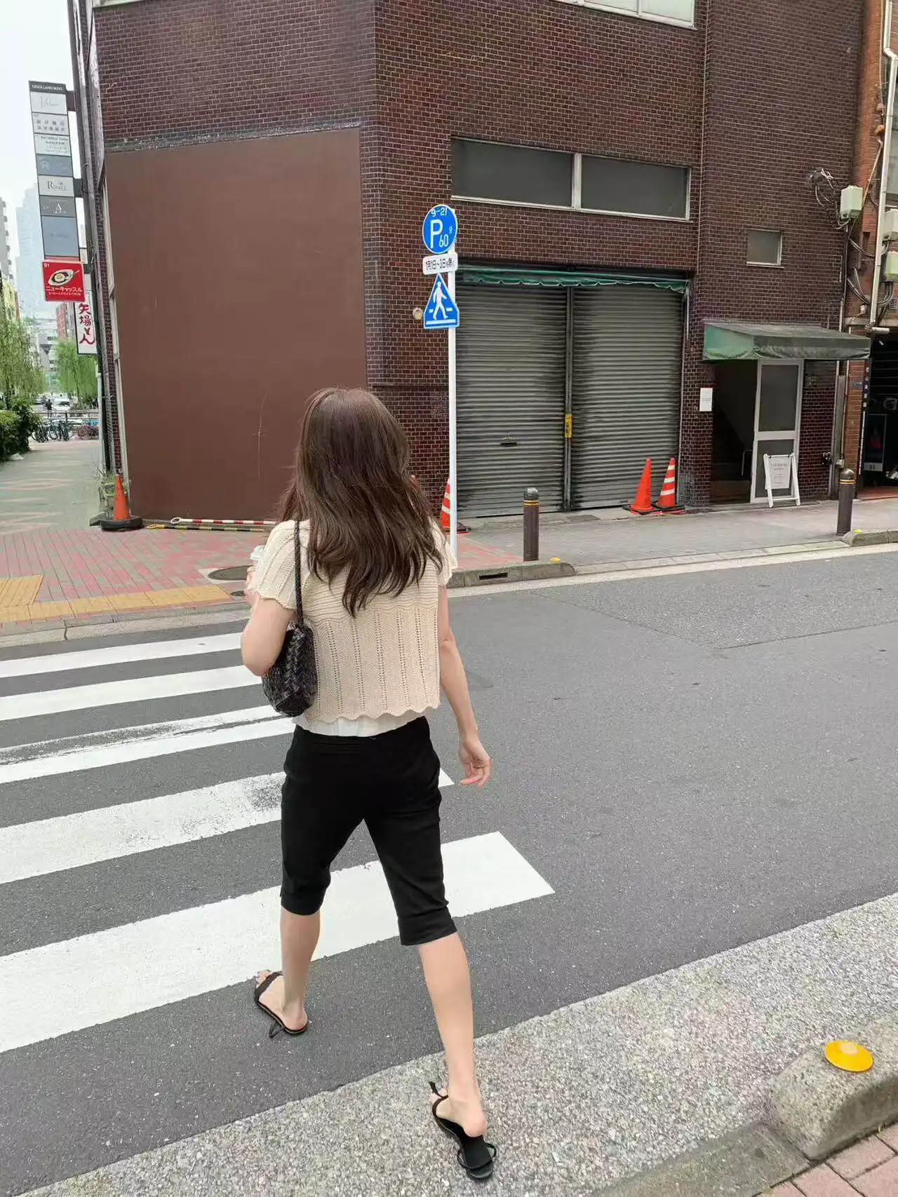프렌치 스타일 단추 레이스 반소매 라운드넥 가디건 상세 이미지 23