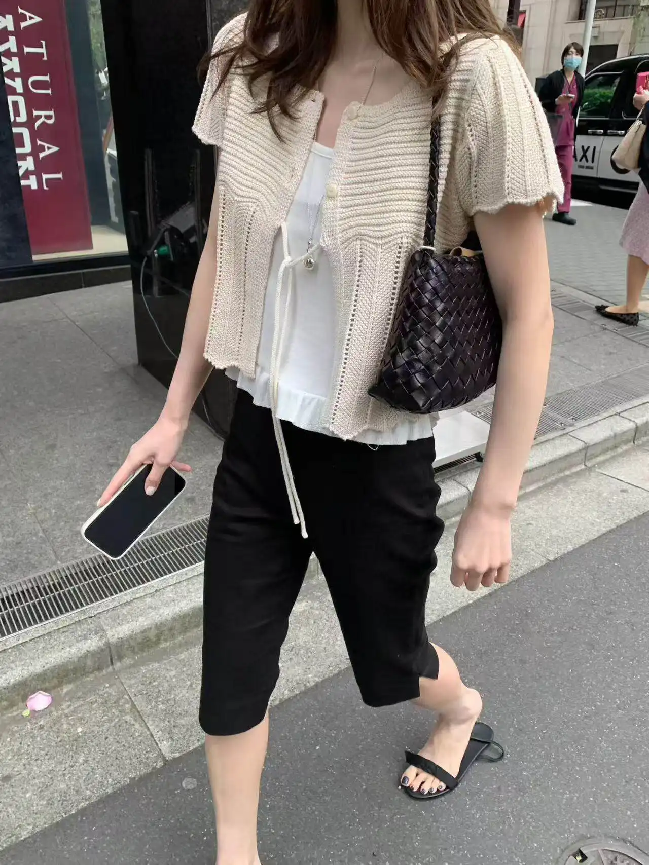 프렌치 스타일 단추 레이스 반소매 라운드넥 가디건 상세 이미지 30