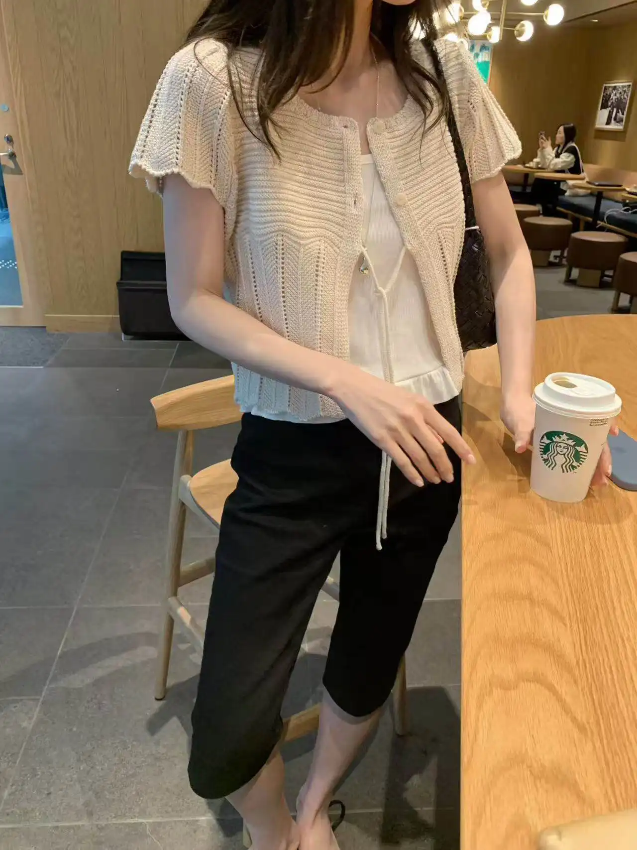 프렌치 스타일 단추 레이스 반소매 라운드넥 가디건 상세 이미지 32