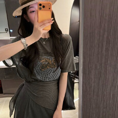 批发现   孕妇大码灰色针织透气工艺T恤显瘦三件装裙子夏季设计感