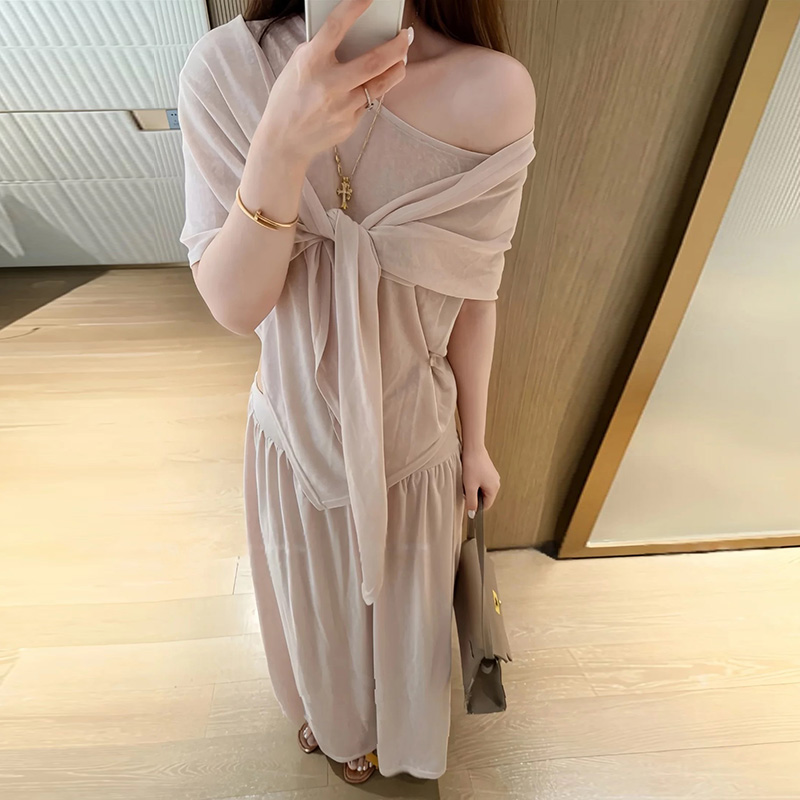 임산부 경기 서울 눈꽃 면 순수한 욕망 도루 센스 비스듬한 어깨 티셔츠 반신 롱 스커트 3종 세트