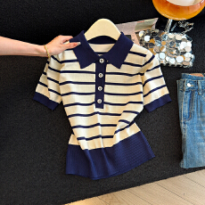 批发实拍2026夏季新款PILO领<b class='q'>针织衫</b>短袖显瘦简约设计感<b class='q'>针织衫</b>上衣女