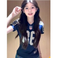 批发美式运动风撞色V领修身显瘦短袖<b class='q'>T</b><b class='q'>恤</b>数字印花百搭球服上衣