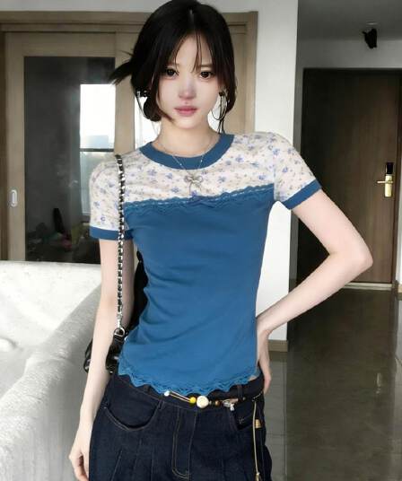 2026 년 여름 새로운 레이스 조각 꽃무늬 반팔 티셔츠 여성 여름 몸매 가꾸기 작은 대중 맨위