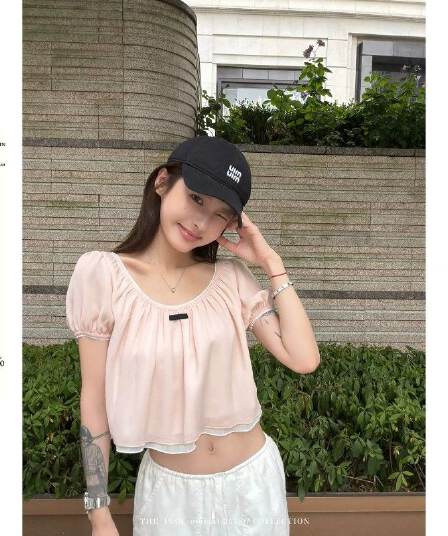2026u 칼라 거품 소매 쇼트 스타일 티셔츠 여성 여름 한 부서 배색 패치워크 슬림해 보이는 루즈핏 슬림해 보이는 맨위