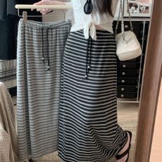 批发2026原版色织条面料 黑色条纹抽绳松紧腰<b class='q'>半身裙</b><b class='q'>女</b>叉包臀a字长<b class='q'>裙</b>