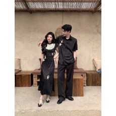 批发实拍夏季显瘦新中式国风黑缎面蝴蝶刺绣<b class='q'>复古</b>改良旗袍<b class='q'>连衣裙</b>情侣装