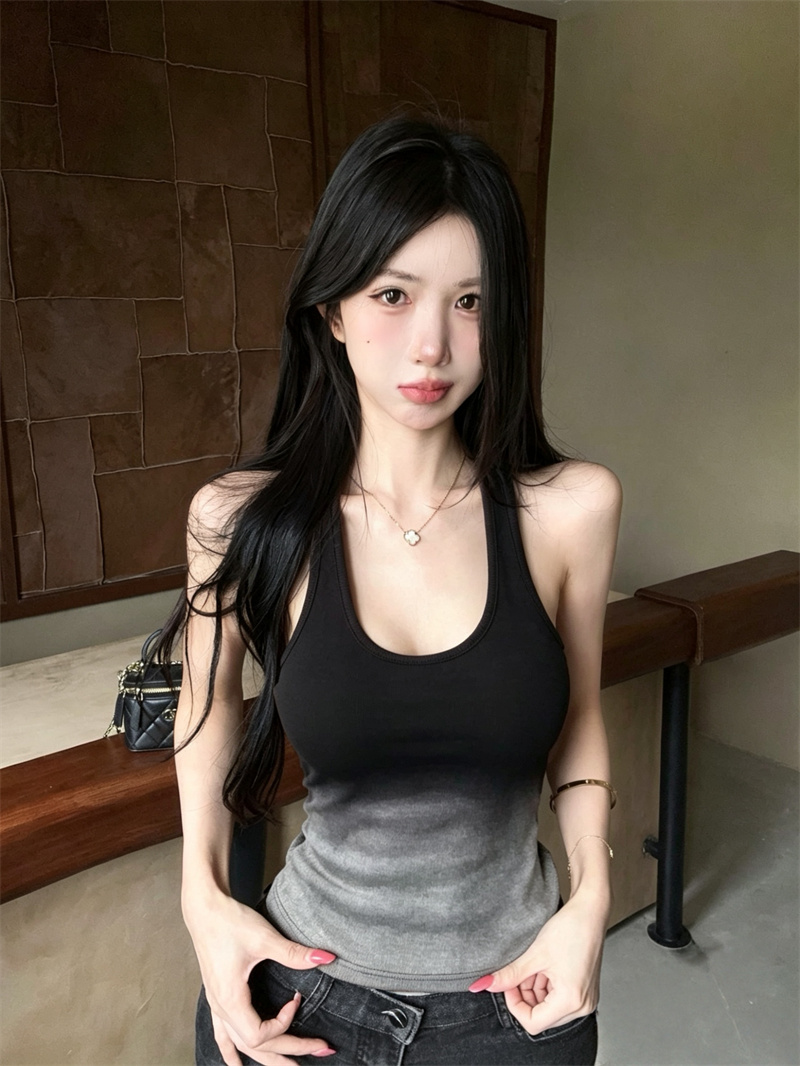 실사 2026 여름 새로운 한 부서 고급 센스 그라데이션 워시 물 벨트 가슴 패드 다용도 슬림해 보이는 외국 가스 핫걸 조끼