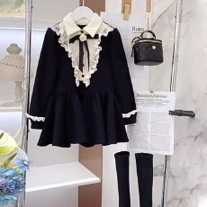 批发早春穿搭<b class='q'>女童</b>连<b class='q'>衣裙</b>春装2026新款儿童韩系女孩千金裙子法式小黑裙