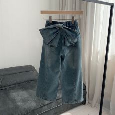 批发女童蝴蝶结洋气阔腿裤2025<b class='q'>春</b>秋季时髦宽松中大童蝴蝶结休闲牛仔裤