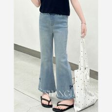 批发女童裤子<b class='q'>春</b>秋2025新款中大童爆款洋气蝴蝶结印花时髦微喇叭牛仔裤