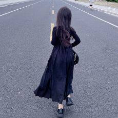 批发女童赫本风<b class='q'>连衣裙</b>秋季2025新款洋气<b class='q'>儿童</b>休闲小黑裙大摆裙长袖裙子