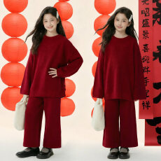 批发冬季女童红色毛衣2025新款女孩大童过年针织衫<b class='q'>儿童</b>加厚本命年套装