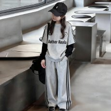 批发<b class='q'>女</b><b class='q'>童</b>套装秋装2026新款时髦儿<b class='q'>童装</b>洋气女大童假两件<b class='q'>衬衫</b>卫衣运动服