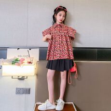批发<b class='q'>童装</b>女童网红<b class='q'>套装</b>夏装2026新款儿童时髦洋气短袖衬衫短裤两件套潮