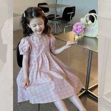 批发<b class='q'>女</b><b class='q'>童</b>泡泡袖连衣裙夏季2026新款儿童女孩<b class='q'>夏装</b>公主裙洋气粉格子裙子