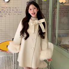 批发富家千金风法式复古斗篷大衣蝴蝶结冬季白色加厚毛呢保暖外套女