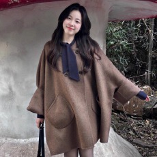 批发正流行呢子大衣女2025新款挽袖毛呢外套小个子赫本风高级感中长款