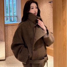 批发质感时尚设计感立领呢子大衣女2025秋冬新款高级感毛呢外套小个子