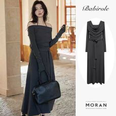 灰色一字肩挂脖吊带连衣裙子女早初秋装2026新款法式气质收腰长裙