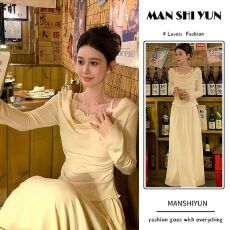 批发法式气质假两件荡领打底衫上衣女春秋季高级感半身<b class='q'>长裙</b>子时尚套装