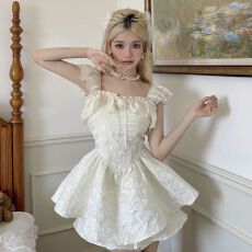 批发原版做法法式两件套新款富家千金风小飞袖双层蛋糕裙女露肩连衣裙