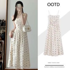 批发海边度假风小个子连衣裙女夏季收腰<b class='q'>显瘦</b>长裙抹胸裙设计感小众裙子