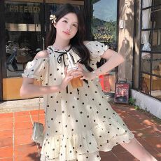 批发原版做法有内里露肩法式公主裙女新款小个子波点娃娃裙温柔连衣裙