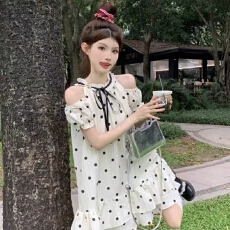 批发原版做法有内里波点无袖挂脖连衣<b class='q'>裙</b>新款小个子收腰显瘦蓬蓬<b class='q'>娃娃</b><b class='q'>裙</b>