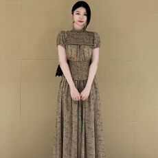 批发原版做法有内里名媛气质女神范巨好看显瘦海边度假风碎花连衣裙子