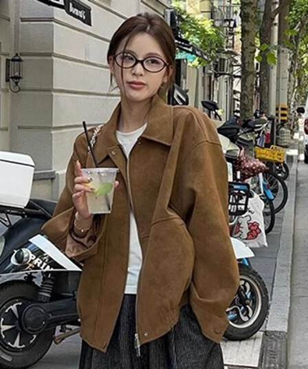 2026 한국 새로운 레트로 스웨이드 원단 여성 코트 가을 겨울철 루즈핏 폴로 칼라 캐주얼 오토바이 재킷 맨위