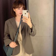 批发2026春秋新款纯色短款学院风西装外套女气质显瘦休闲<b class='q'>通勤</b>风上衣女