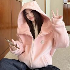 批发粉色连帽女秋冬季新爆款韩系独特漂亮巨好看加厚毛毛外套